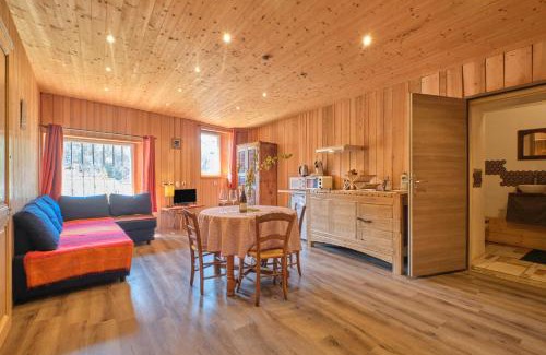 Saint-Antoine-l'Abbaye Apartment | Gite de la Maroquinerie