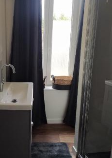 Sainte-Mere-Eglise Apartment | gite de La place de l'église