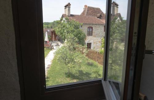 Fons House | Gite de la source du Touron