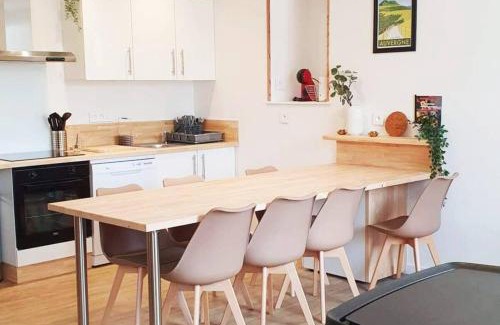 Jassat Apartment | GITE DE LA VIEILLE TOUR Murol 63790