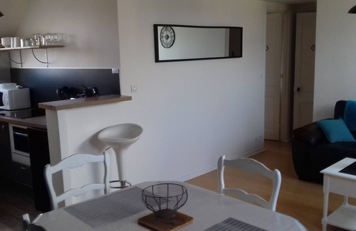 Fecamp Apartment | GÎTE DE MARIE SEA VIEW 50 M BEACH 4/5 pers and 100 M shops and the port
