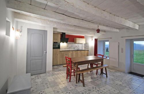 Saint-Laurent-les-Eglises House | Gite des rousses