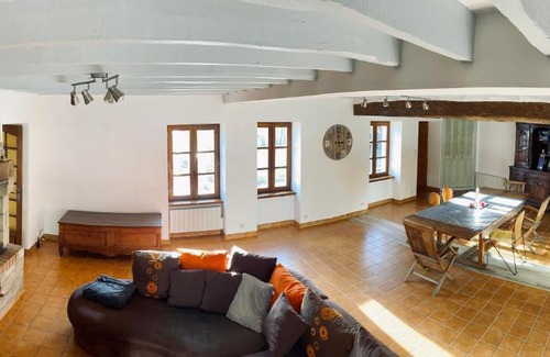 Gesvres House | gite du chene poteau
