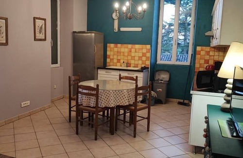 Doulezon House | Gite DU Vieux Platane