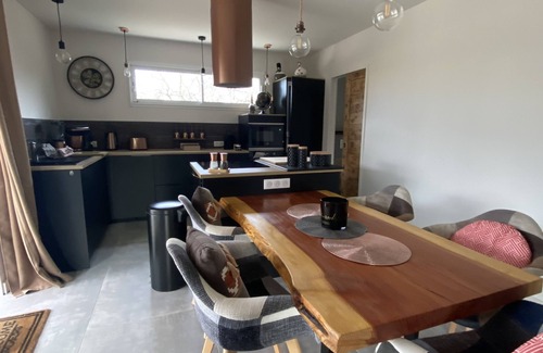 Saint-Saturnin-les-Apt Villa | GITE EN LUBERON near GORDES.