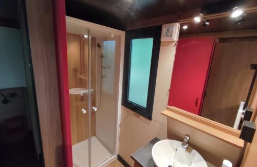Saint-Saud-Lacoussiere Apartment | Gite et Roulotte du camping de la bucherie