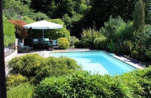 Manneville-la-Raoult House | Gite Fleurs De Mai - Heated swimming pool - Playground - Magnificent view