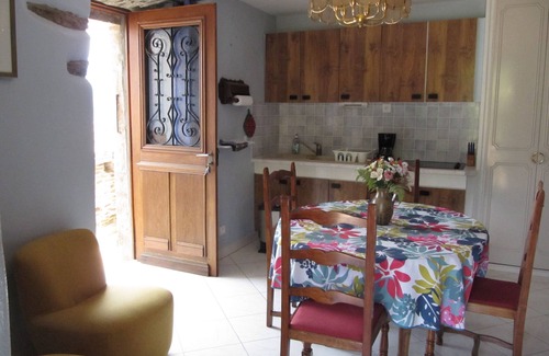 Malarce-sur-la-Thines Cottage | Gîte for 2 people near Les Vans, at the start of hiking trails