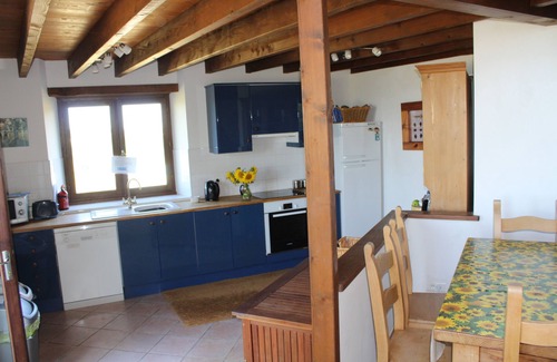 Lusignac House | Gite With Swimming Pool & Tennis Court. Free Wi-Fi. Perfect for families