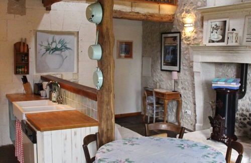 Nanteuil-de-Bourzac Cottage | Gite farm-stay with private pool in rural Dordogne near Verteillac /Riberac