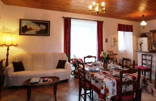 Heugueville-sur-Sienne Cottage | Gite Heugueville-sur-Sienne, 2 bedrooms, 4 persons