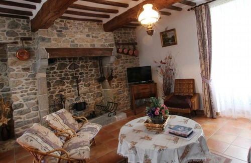 Heugueville-sur-Sienne Cottage | Gite Heugueville-sur-Sienne, 3 bedrooms, 6 persons