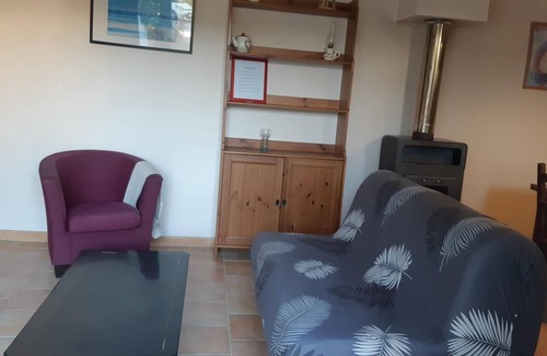 Gonfaron House | Gîte in the countryside G2072