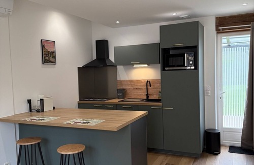 Lacropte House | Gîte in the Dordogne in a peaceful green setting, ideal for a couple