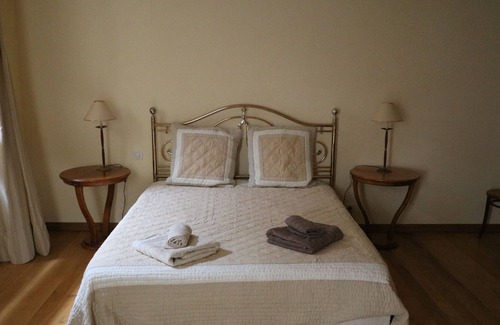 Le Verdier Cottage | Gîte in the heart of the vineyards, remarkable views, hiking.