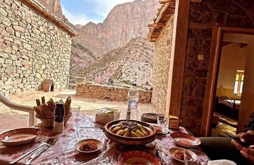 Zaouiat Ahansal House | Gite Itran Taghia