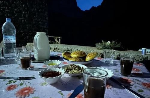 Zaouiat Ahansal House | Gite Itran Taghia