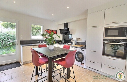 Perros-Guirec House | Gîte Kerstephan T2 600m from the beach of Trestraou
