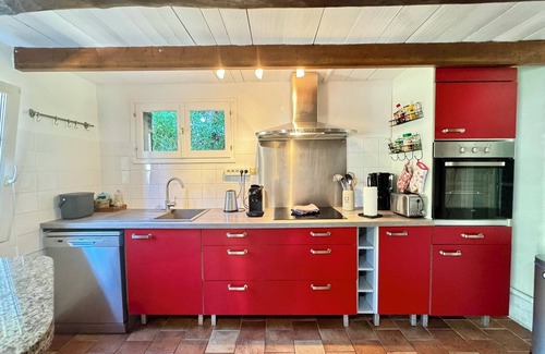 Annebault House | Gite l'Erisa