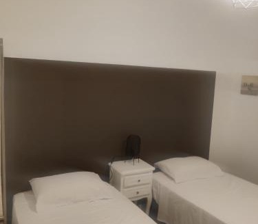 Romilly-sur-Seine Apartment | gite l'olivier 2