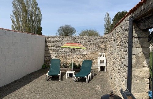 Longeville-sur-Mer House | Gîte la mignonnette 10 minutes from the beach