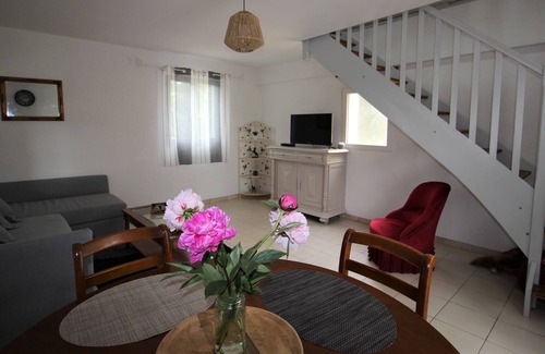 Sommecaise House | Gite "la Petite Maison Dans la Prairie"