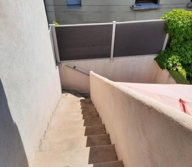 Montagnac Apartment | gite la petite vigneronne