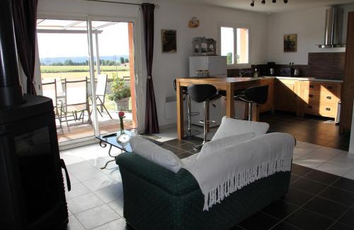 Saint-Pierre-la-Garenne House | Gite Labradors De Bailly - Giverny