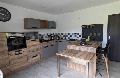 La Valla-en-Gier Villa | Gite le Bérieux, for 6 people Parc du Pilat 3 bedrooms 1 bathroom