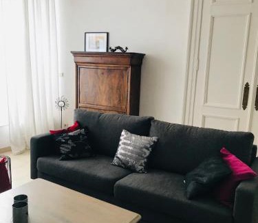 Lorcy Apartment | Gite Le Cerf Pantin