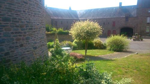 Servon House | Gite Le Grand Manoir