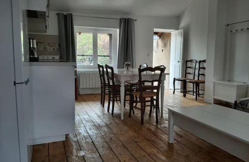 Albigny-sur-Saone Apartment | Gite le haut des maraichers