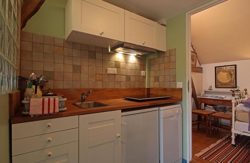 Le Merlerault Cottage | Gite Le Merlerault, 1 bedroom, 3 persons