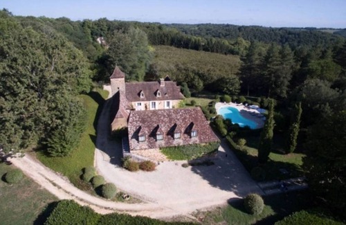 Journiac House | Gite Le Noisetier/Tennis - annex Manoir de Quintefeuille