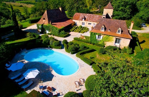 Journiac House | Gite Le Noisetier/Tennis - annex Manoir de Quintefeuille