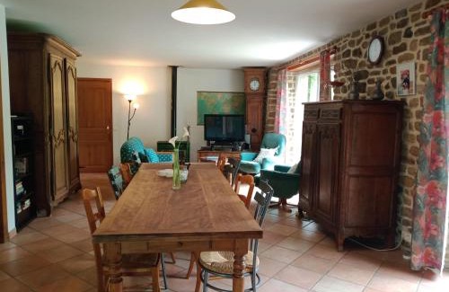 Le Val-Saint-Pere House | GITE LE PRESSOIR DE LA BAIE 20 km DU MONT ST MICHEL