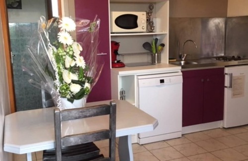Carpentras Apartment | GITE LES BAMBOUS 2/3 PERSONS
