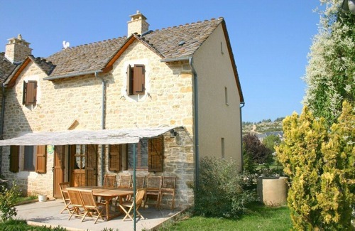 La Malene House | Gite les Chanterelles Pets welcome! ideal for large families