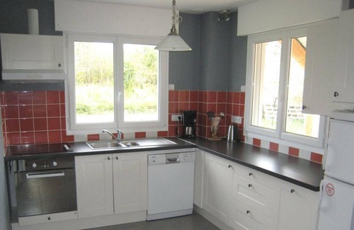 Les Moitiers-d'Allonne Cottage | Gite Les Moitiers-d'Allonne, 2 bedrooms, 3 persons