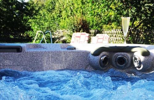 Granges-Aumontzey House | ⁂ GITE LES HERABLES [CLEDICIHOME] Gîte de charme/JACCUZI/SALLE DE JEUX ⁂