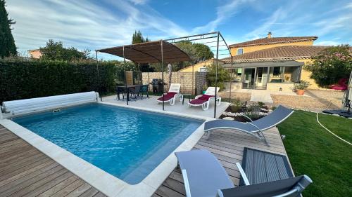 Suze-la-Rousse House | GITE LES MENTHES SAUVAGES 26