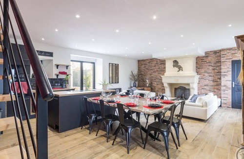 Angoville-sur-Ay Cottage | Gite Lessay, 4 bedrooms, 8 persons