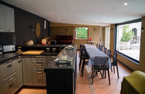 Doue-en-Anjou House | Gite Lunaben - Grande maison avec piscine