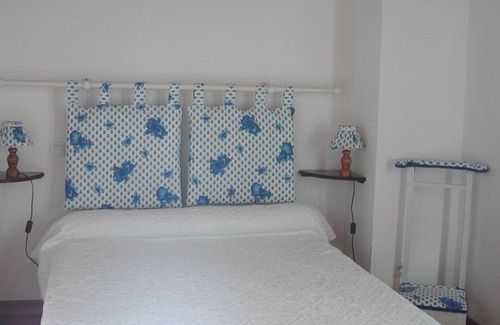Maleville Cottage | Gite Maleville, 2 bedrooms, 4 persons