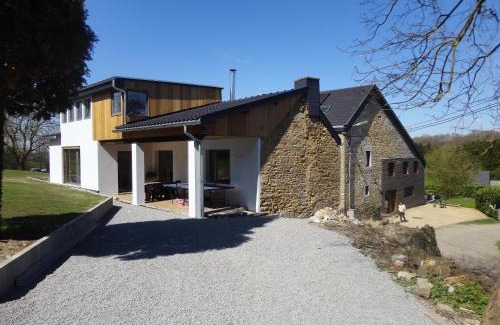 Dolembreux House | Gite MontBleu - 2 holiday houses - La Laiterie & La Grange