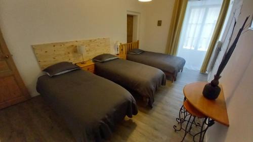 Montreuil-Bellay Apartment | Gite Montreuillais 3 personnes au rez-de-chaussée