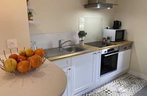 Yzeure Cottage | Gite Moulins, 2 bedrooms, 4 persons