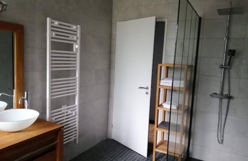 Labatut Apartment | GITE NEUF 3 étoiles grand confort au pays des gaves private parking