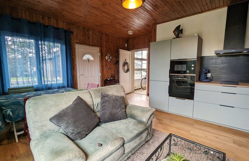 Niherne Cottage | Gite Niherne, 6 bedrooms, 12 persons