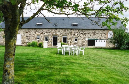Oisseau Cottage | Gite Oisseau, 3 bedrooms, 6 persons